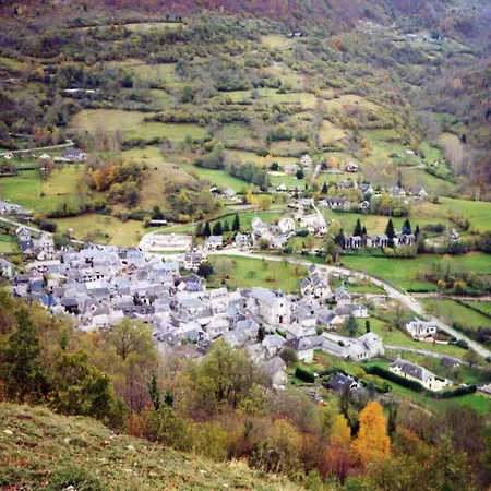 Au Cabanous *